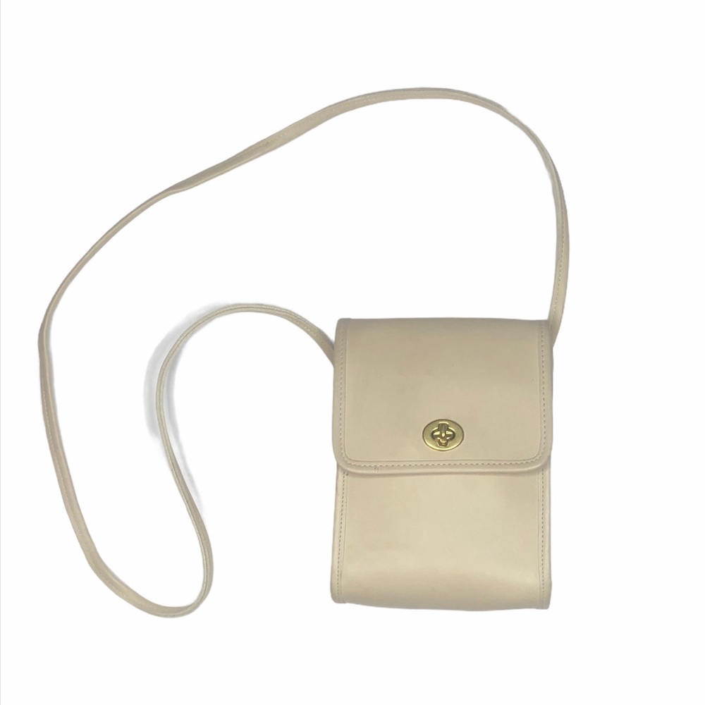 Vintage Coach Ivory Scooter Bag Crossbody
